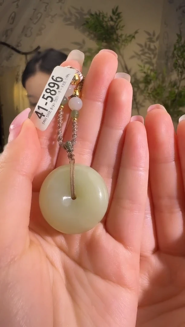 和田玉未镶嵌颈饰5996