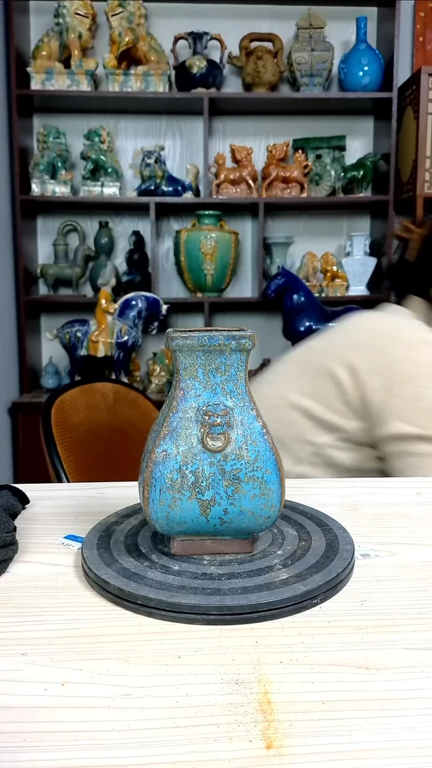 经典精美复古风格瓷器