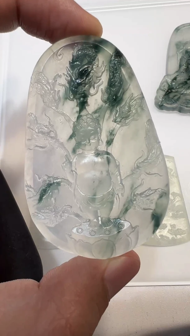 未镶嵌定制翡翠挂件