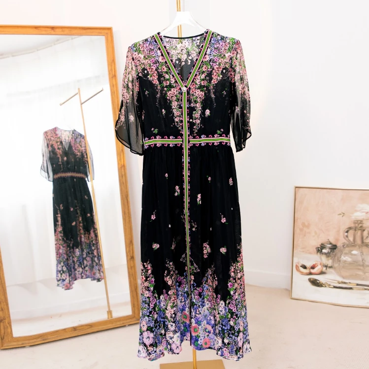 高定时尚气质桑蚕丝连衣裙23040010