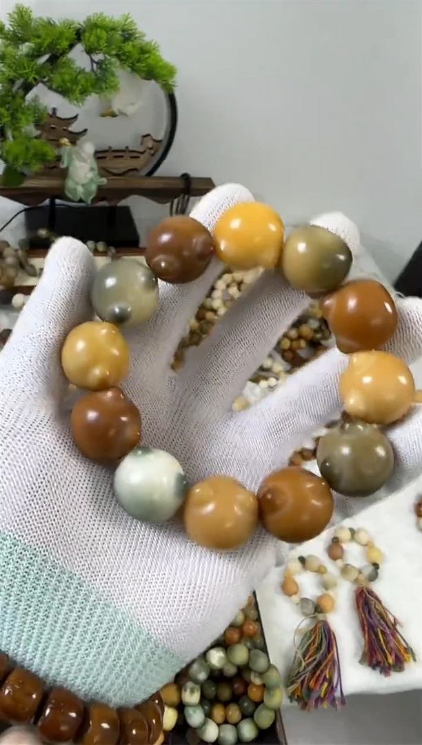 【闪购商品】白玉菩提手串22*大卡多宝猫猫头大卡