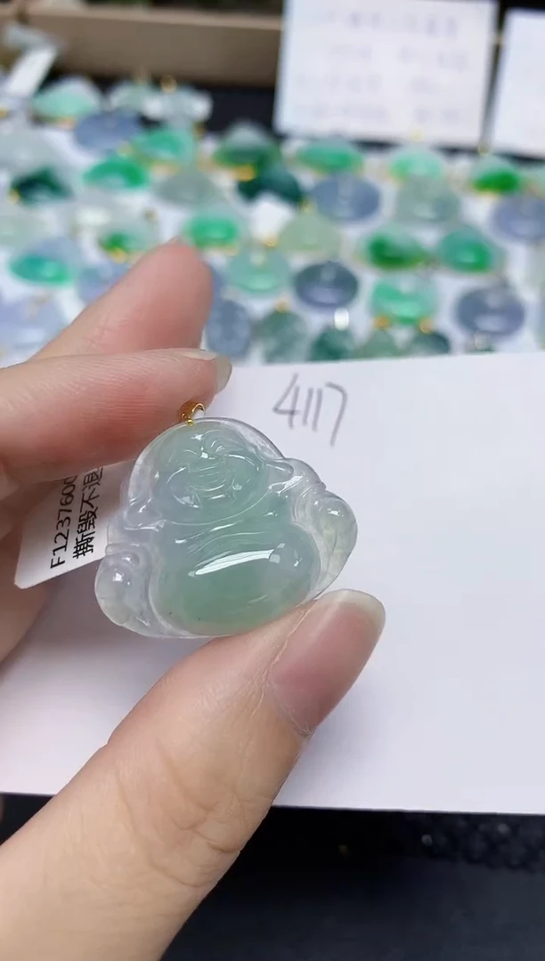 翡翠18K金镶嵌颈饰天然缅甸翡翠A货