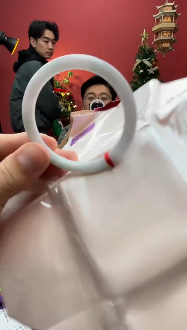 未镶嵌手镯（圆镯）翡翠翡翠手镯15