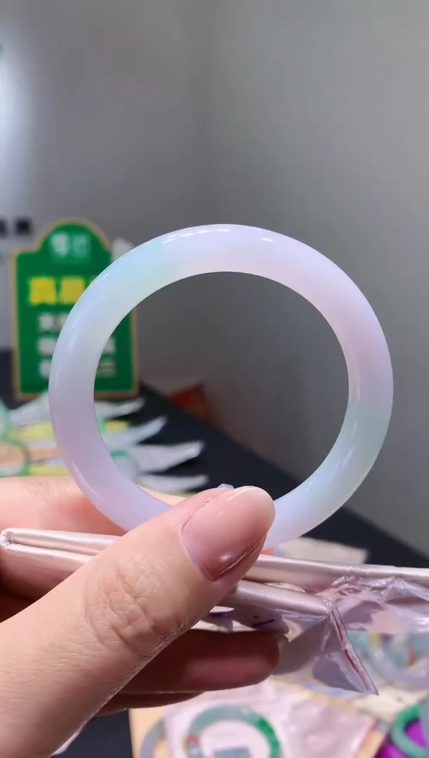 未镶嵌手镯翡翠-k58  天然缅甸A货翡翠53.6圆条