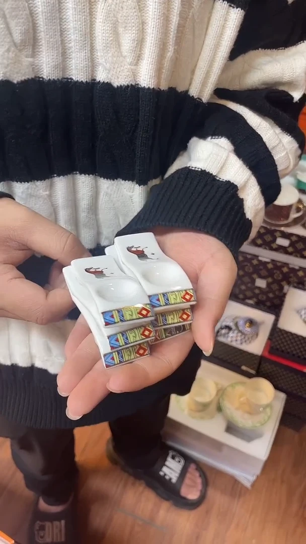 杯鸿辉家品牌瓷器，京东包邮！