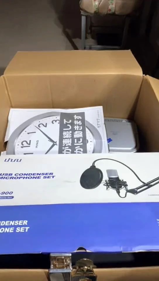 8新中古商品，瑕疵品，不保好坏。478