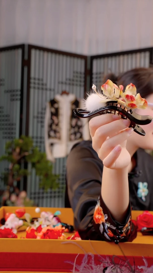 刺绣沉*ò非遗苏绣手工饰品