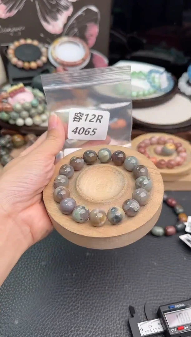 未镶嵌手链石英质玉小*12R4065