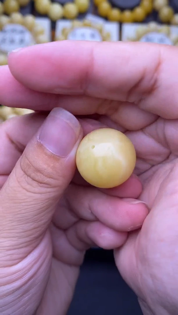 裸石琥珀未镶嵌大小姐珠宝严选36