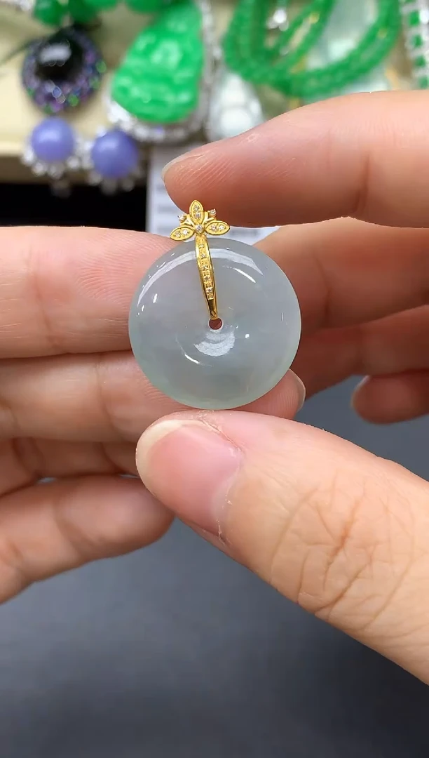 翡翠18K金镶嵌颈饰146-中国好珍宝