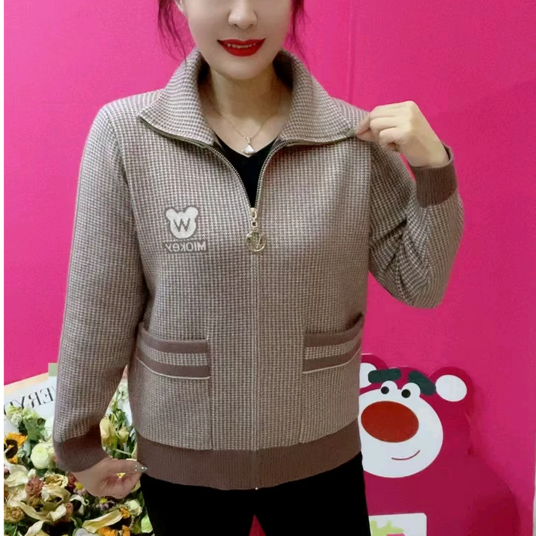 时尚中年女士高档简约休闲拉链开衫2025秋季新款百搭保暖针织外套