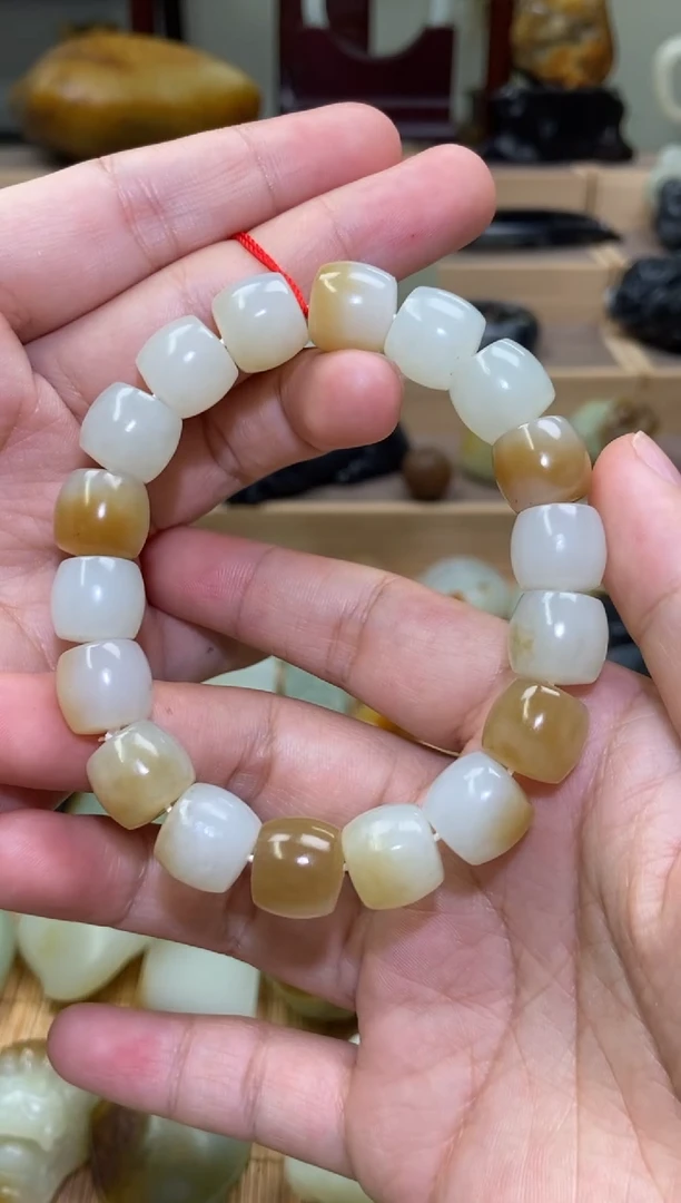 未镶嵌手串和田玉（糖玉）新疆和田玉且末料直切手串