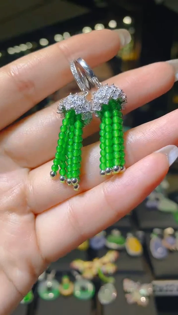 【闪购商品】翡翠耳饰未镶嵌005（多样性发货）