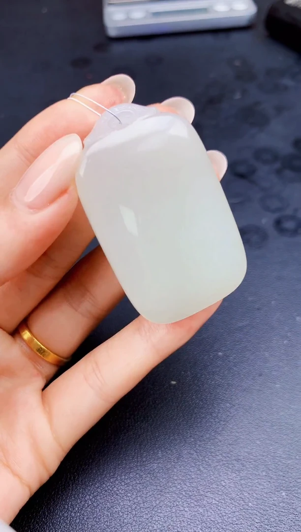 定制和田玉BOSS阳天然和田玉（拍一发一）