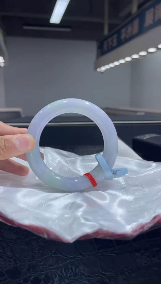 未镶嵌手镯翡翠6