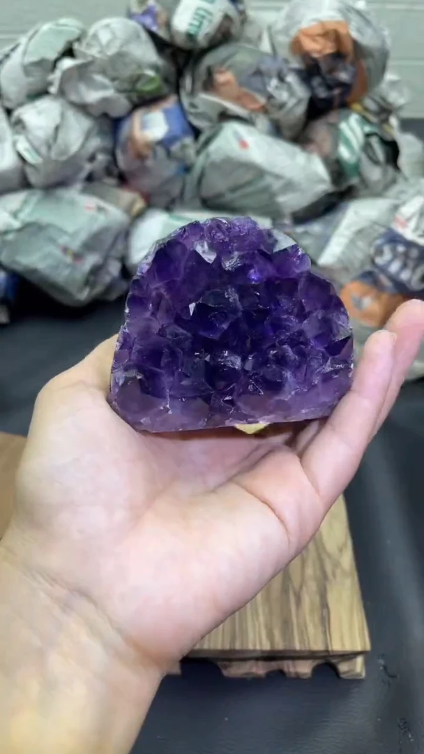 未镶嵌大型摆件（非配饰）紫晶830号摆件