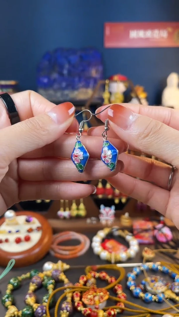 【闪购商品】蓝色珐琅景泰蓝耳钩