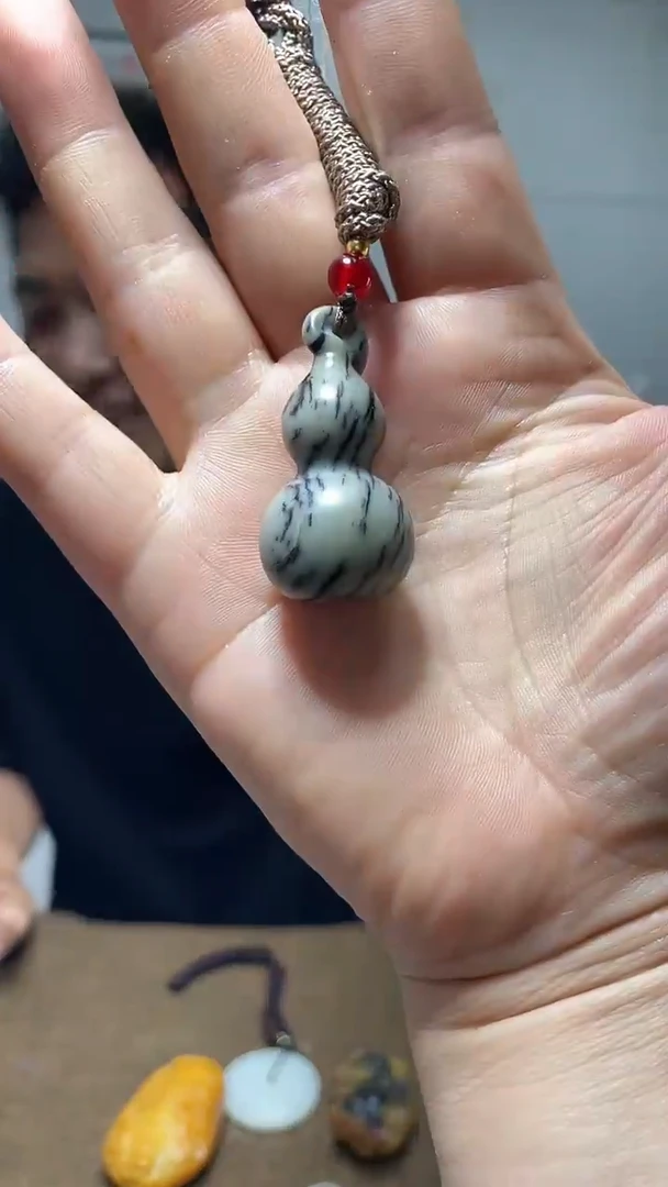 和田玉未镶嵌挂件1