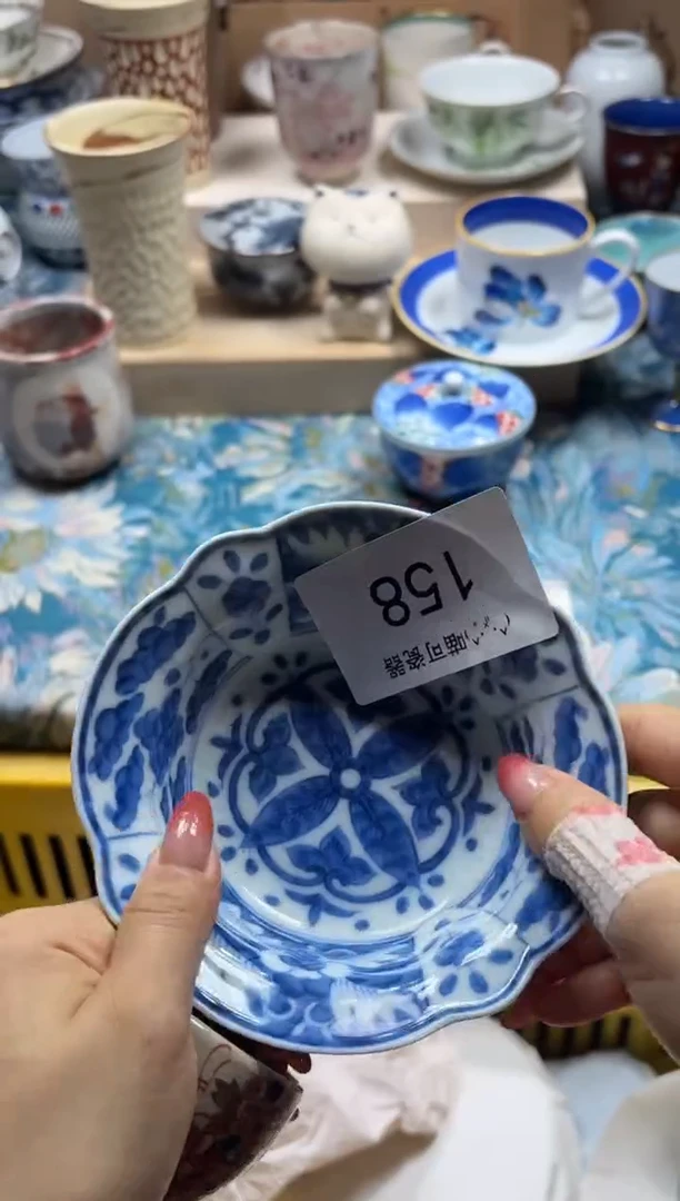 瓷片小****。158+++++