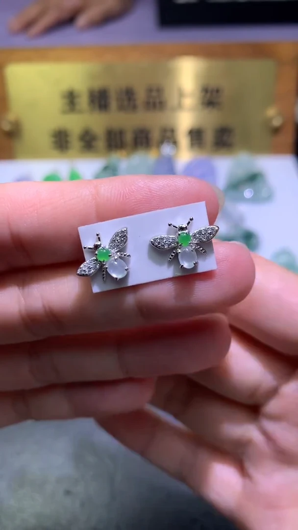 颈饰银S925镶嵌翡翠净货
