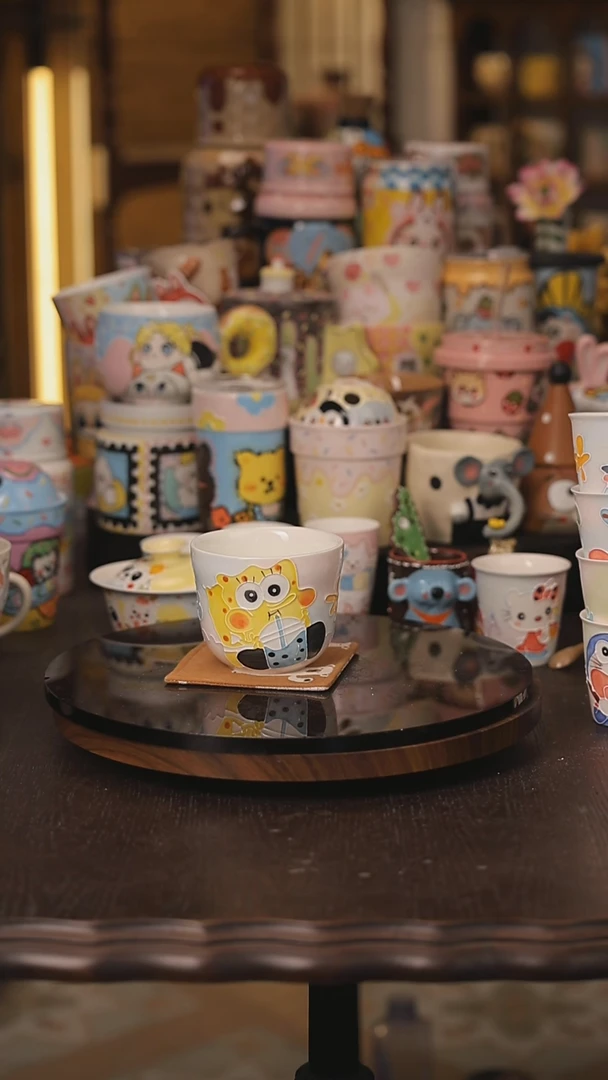 景德镇釉下彩绘设计师款式陶瓷