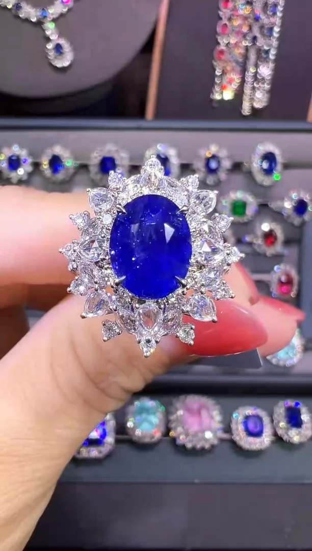 AIGS皇家蓝蓝宝石18K金镶嵌4.54ct