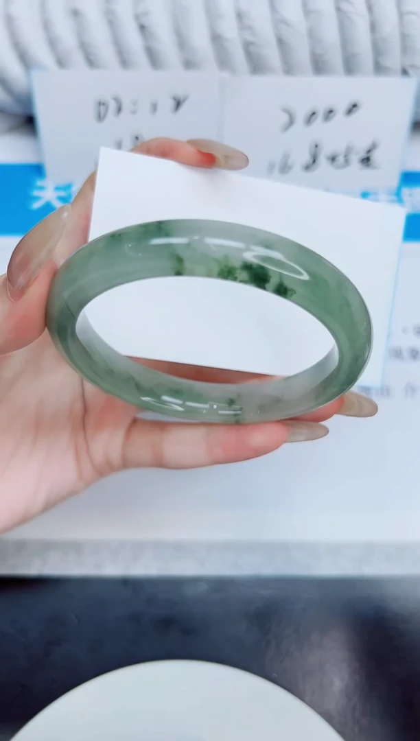 未镶嵌手镯石英质玉13/60