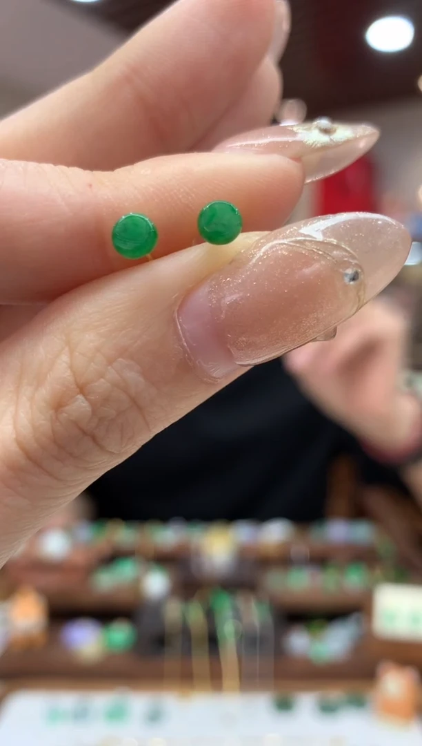 【闪购商品】翡翠耳饰18K金镶嵌耳钉多样性发货1件