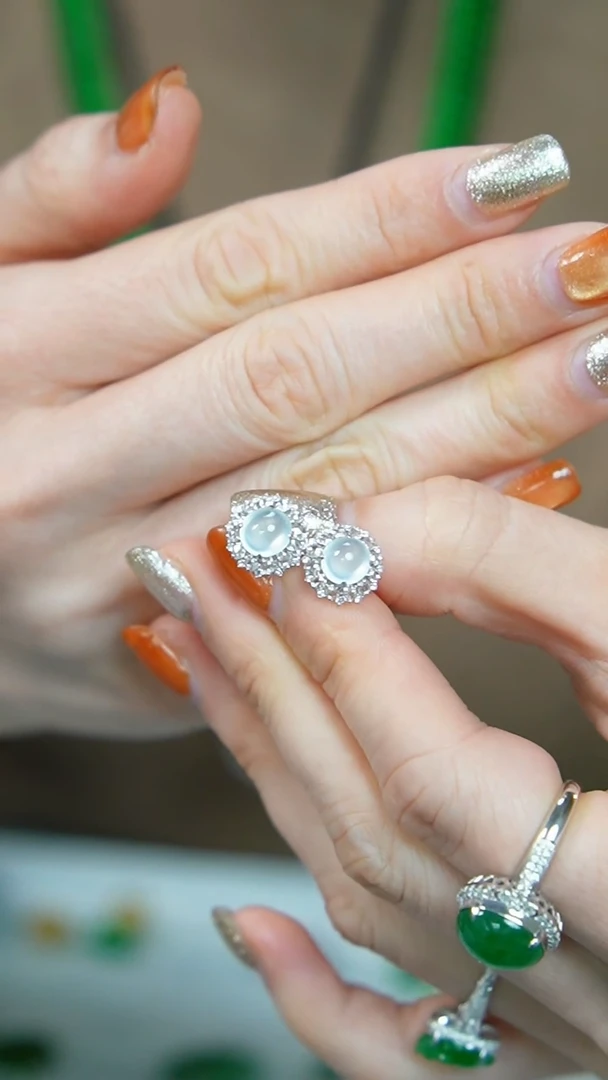 【闪购商品】翡翠耳饰18K金镶嵌54-耳钉/姿/YJ