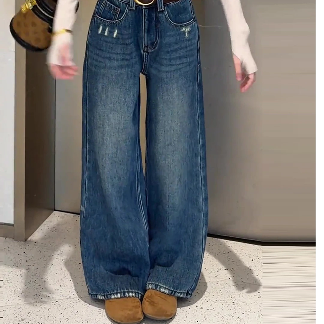 版型超好看的阔腿牛仔裤女2025冬季新款垂感显瘦宽松弯刀裤子