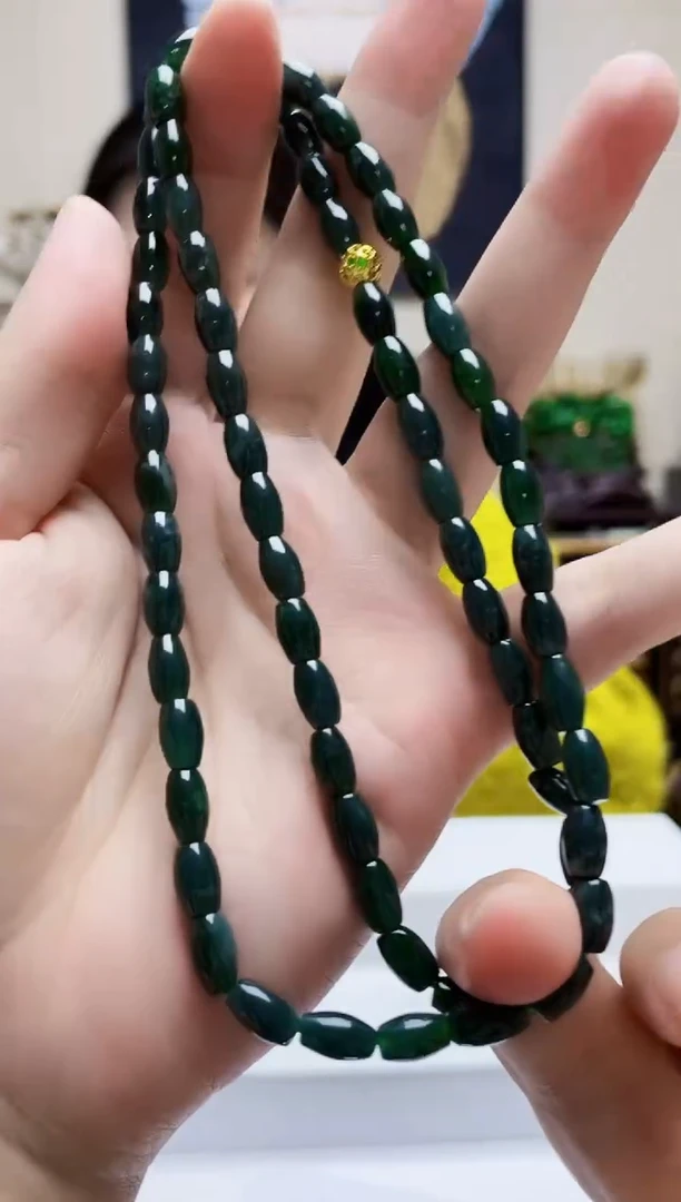 未镶嵌定制翡翠吊坠207