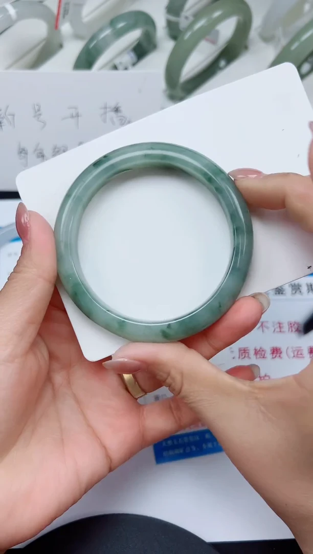 未镶嵌手镯石英质玉102-58/59