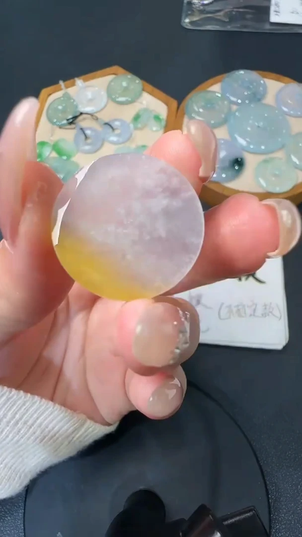 【闪购商品】定制翡翠未镶嵌毛货10