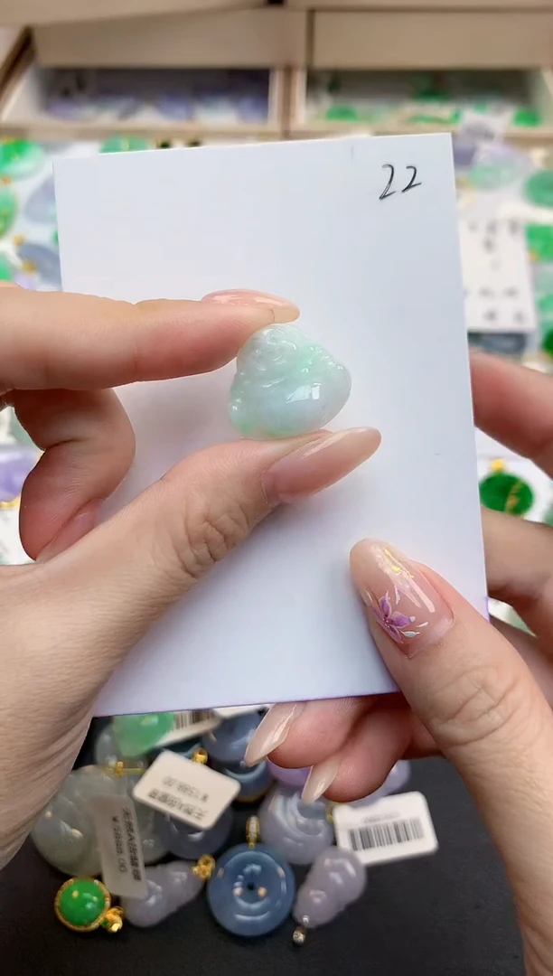 颈饰未镶嵌翡翠天然缅甸A货翡翠