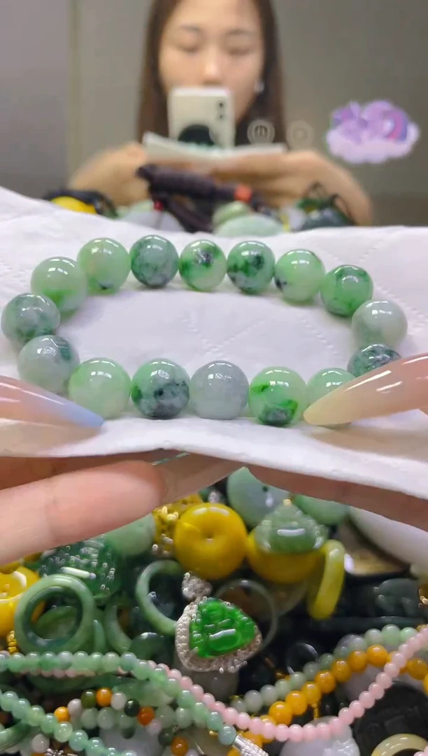 翡翠未镶嵌颈饰13MM/D/翡翠A货，一件也是批发价