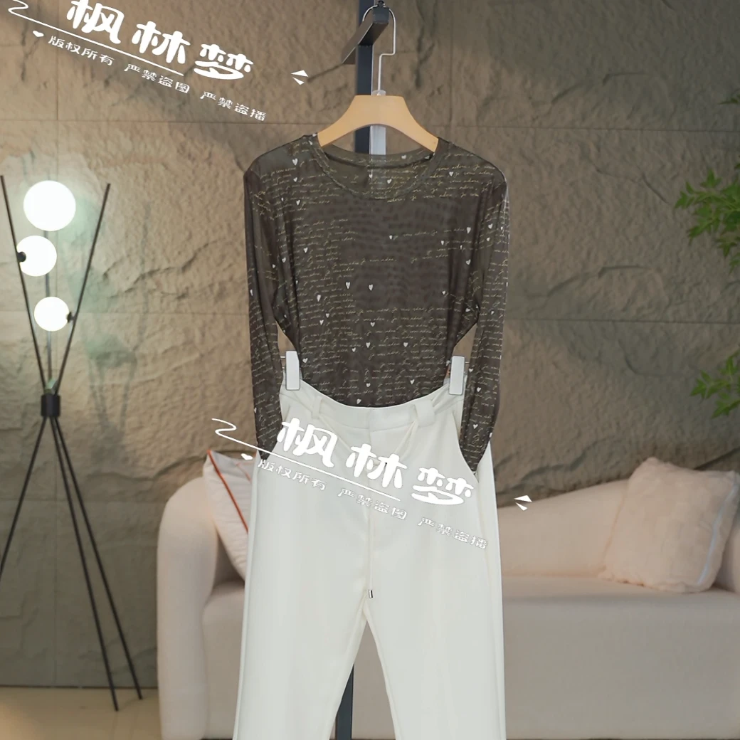 2025春夏爆款上衣记忆纱材质轻盈透气字母印花点缀拿捏甜酷风234