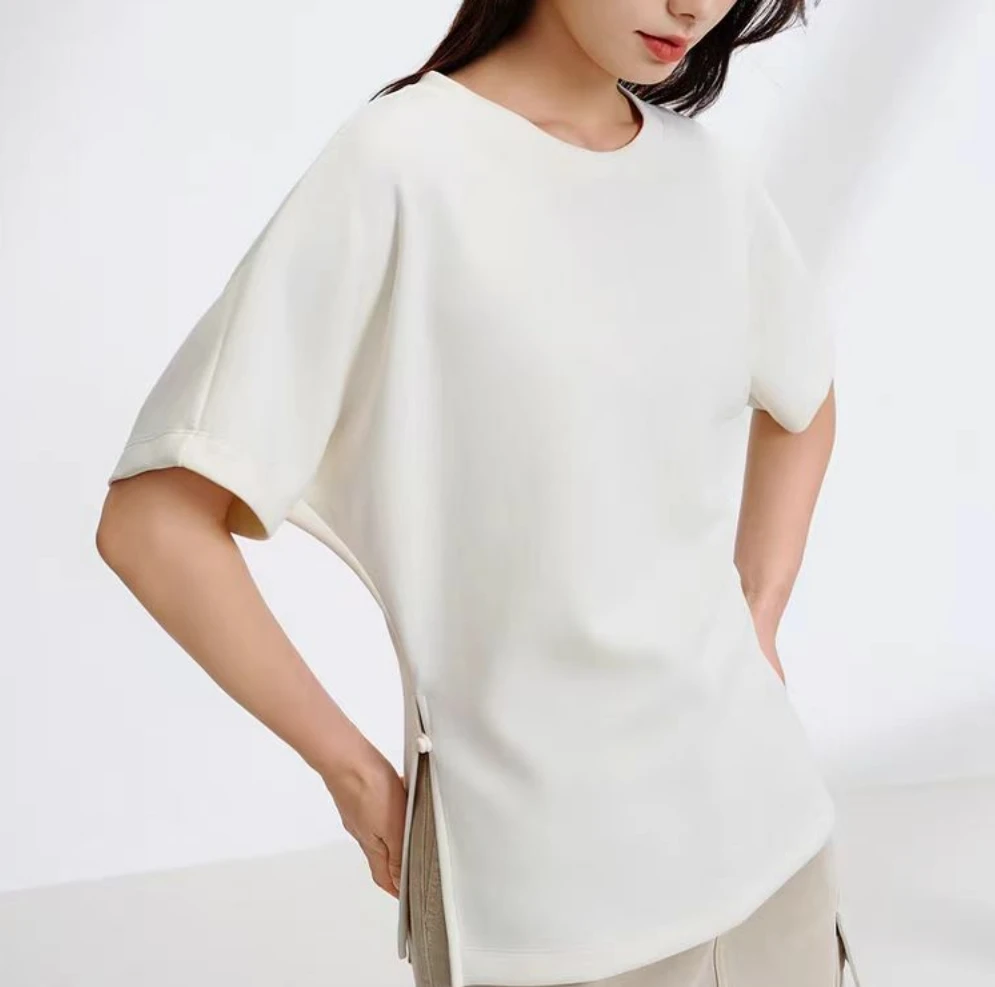 253012 小莹 2025春季新款女 裸感双织T 双面针织开叉短袖t恤