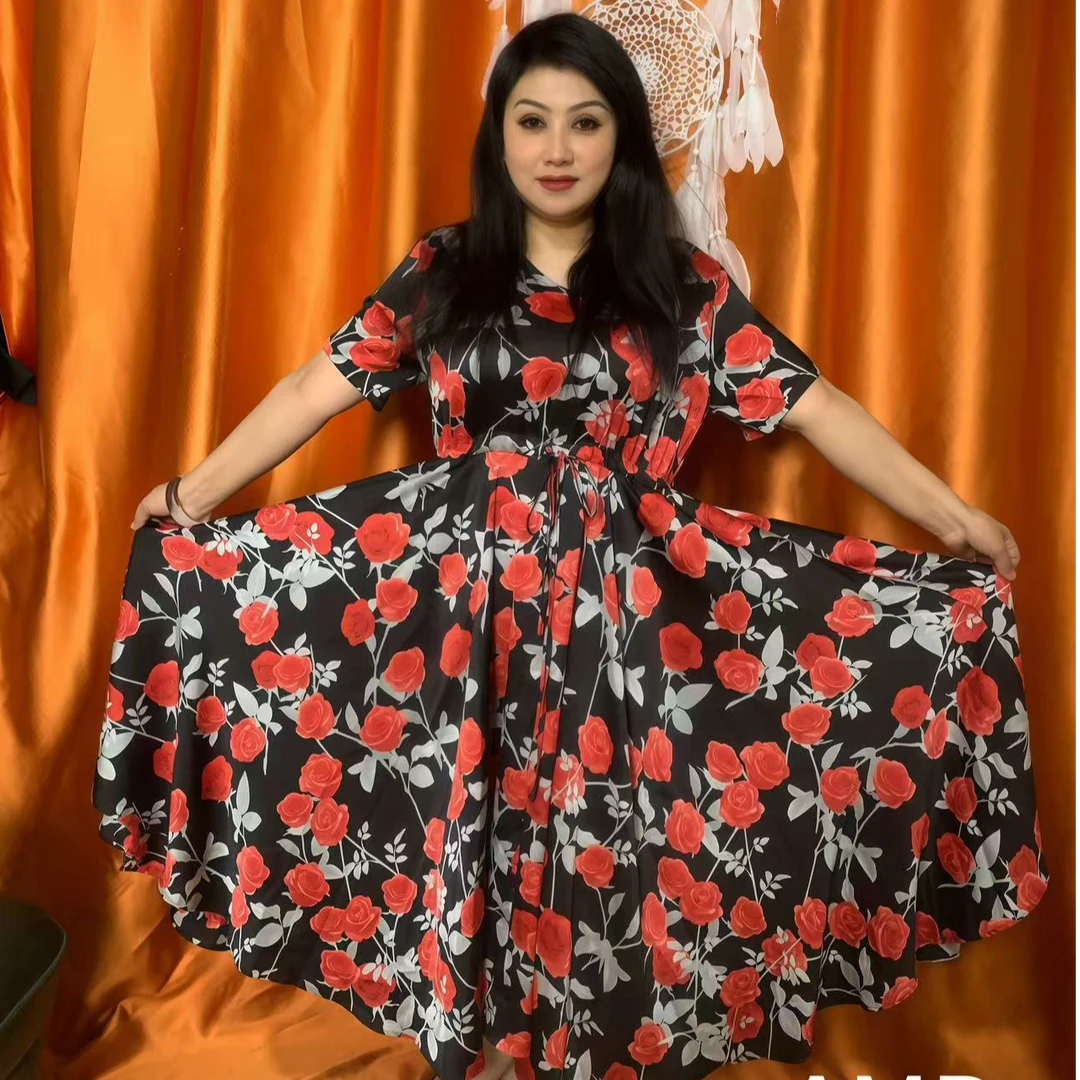 常规七分袖卡通动漫高领连衣裙女装裙子时尚显瘦