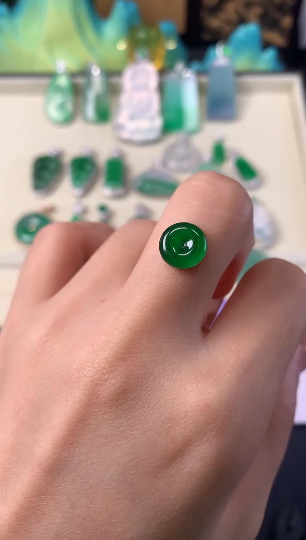 未镶嵌定制翡翠裸石（镶嵌定制）