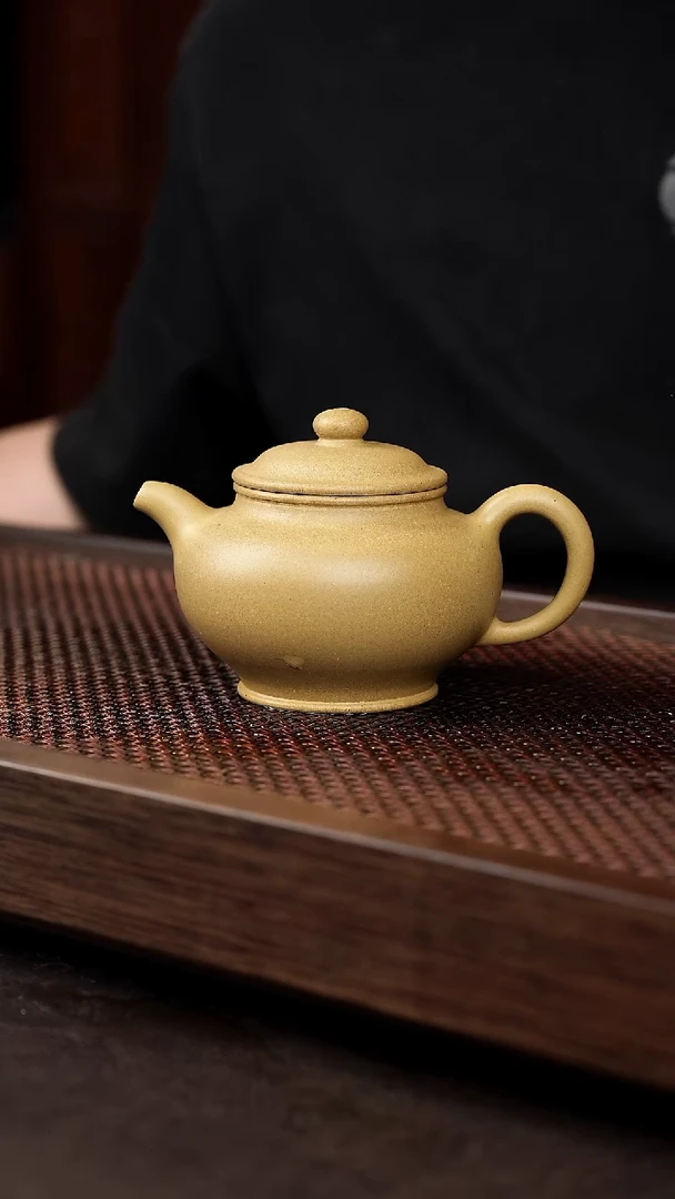 茶壶紫砂黄金段掇只