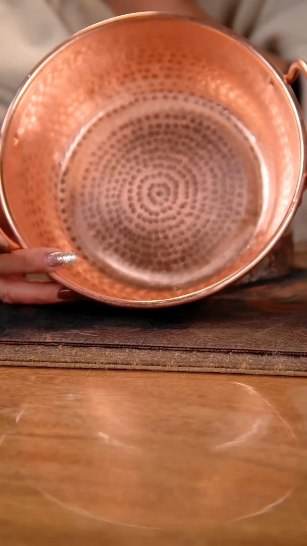 20口径米线紫铜锅 氧化属于正常 介意勿拍