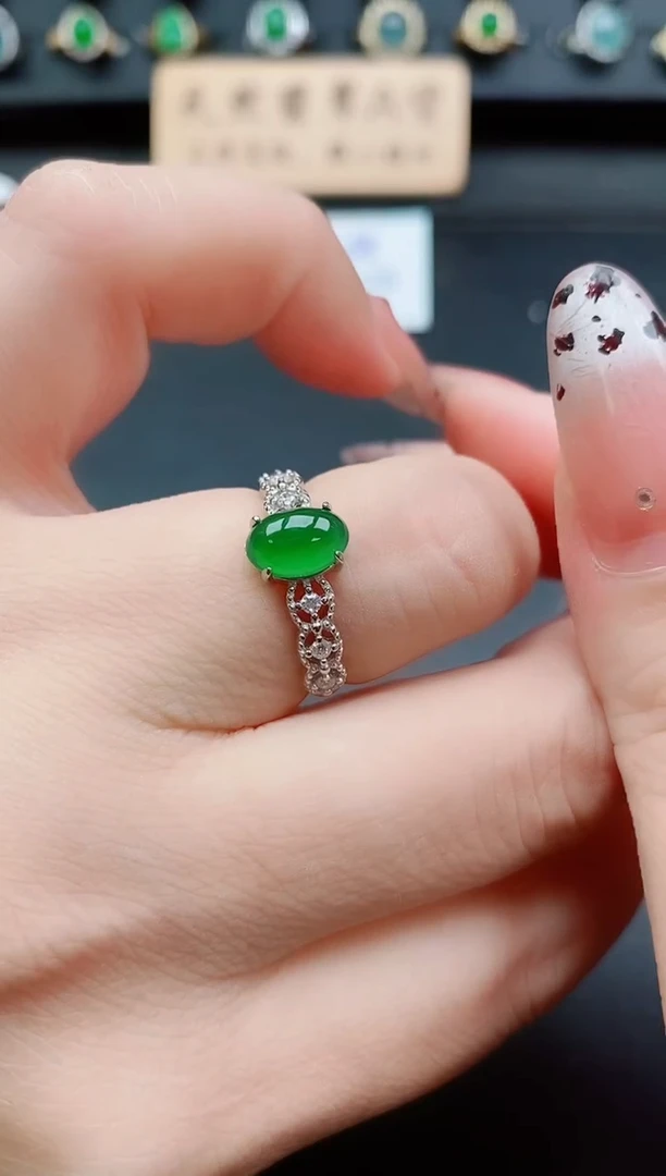 银S925镶嵌戒指翡翠1