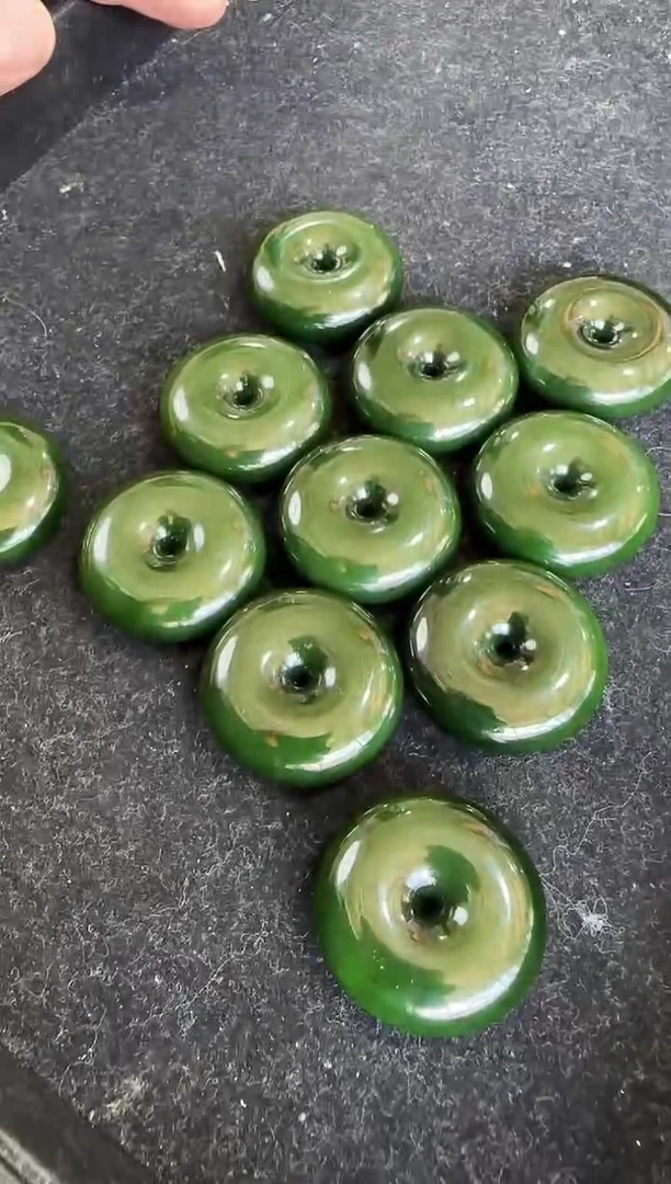 【闪购商品】和田玉（碧玉）吊坠未镶嵌多样性发一，俄七平安扣