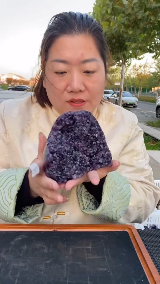 未镶嵌珠宝半成品水晶紫晶洞D293