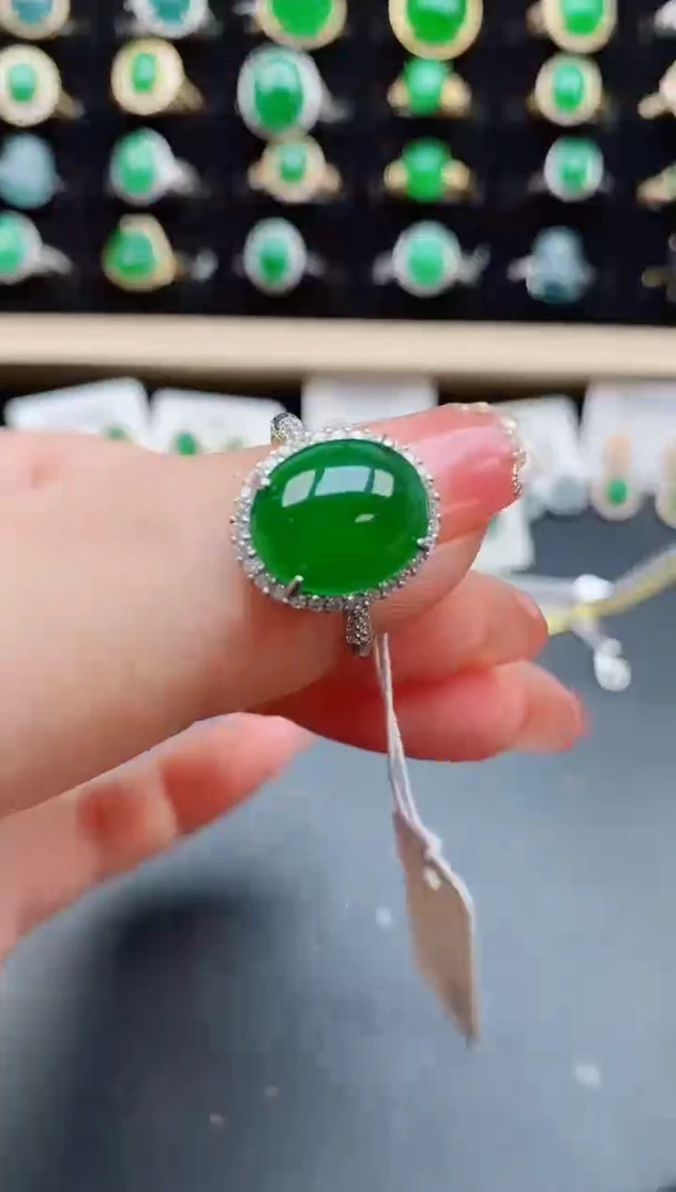 【闪购商品】翡翠戒指银S925镶嵌12121