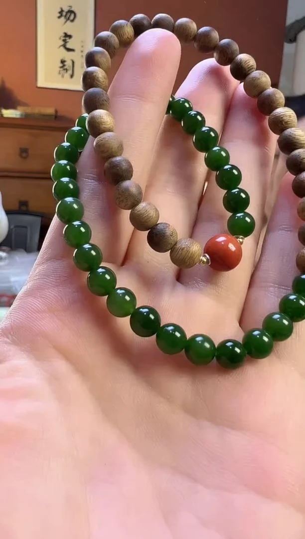 手串18K金镶嵌和田玉（碧玉）酸**甜碧玉6mm