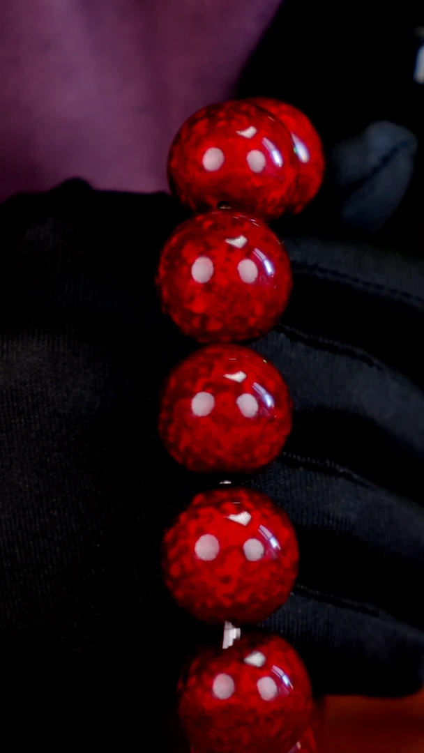 疯子大漆赤宝砂20mm  11颗