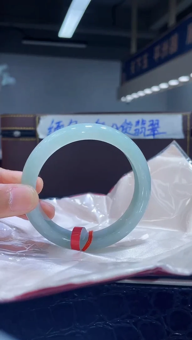 未镶嵌手镯翡翠11