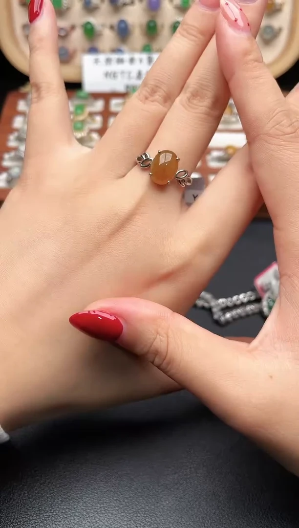 银S925镶嵌戒指翡翠一物一证一礼盒