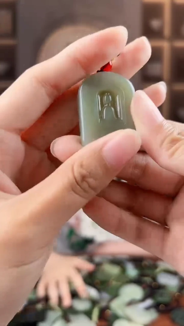 未镶嵌和田玉挂件拍一发一，拍一发一，